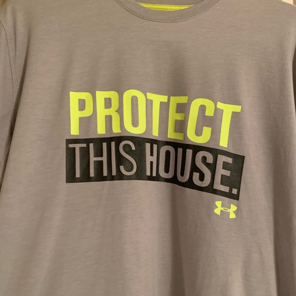 Under Armour T-Shirt - Picture 5 of 6